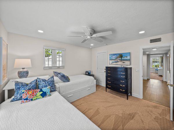St. Pete Beach Waterfront Vacation Rental | Florida Gulf Coast Luxury Pool Home