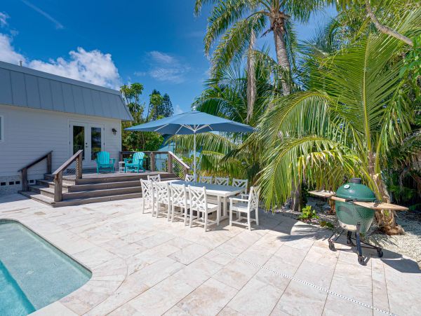 St. Pete Beach Waterfront Vacation Rental | Florida Gulf Coast Luxury Pool Home