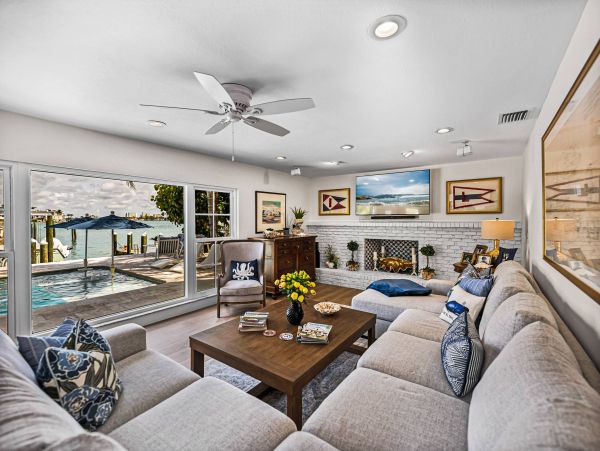 St. Pete Beach Waterfront Vacation Rental | Florida Gulf Coast Luxury Pool Home