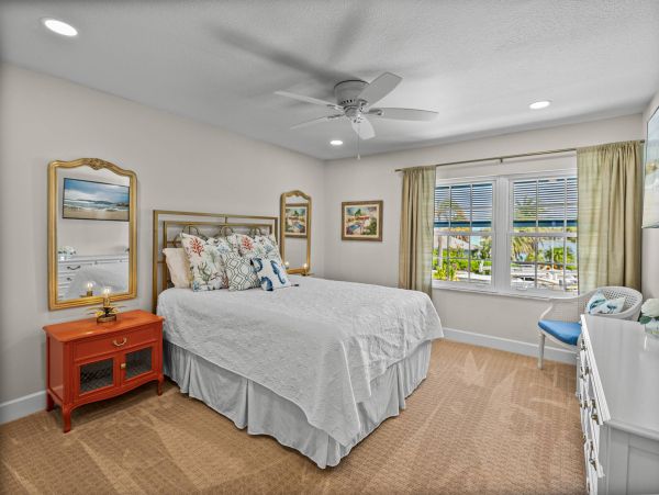 St. Pete Beach Waterfront Vacation Rental | Florida Gulf Coast Luxury Pool Home