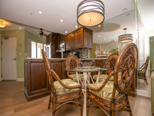 Two bedroom 2 bathroom Condo steps to St. Pete beach