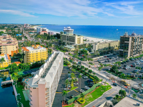 Two bedroom 2 bathroom Condo steps to St. Pete beach