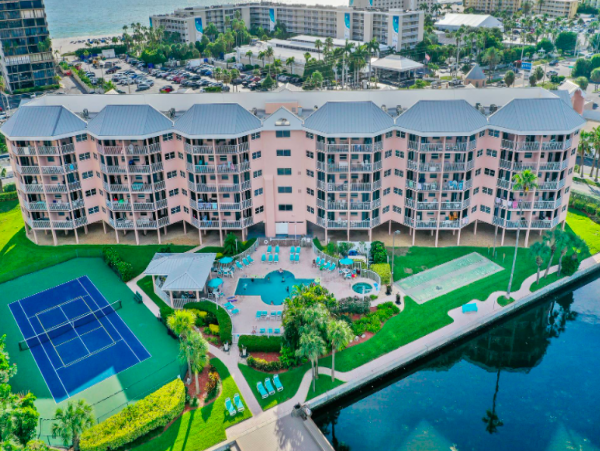 Two bedroom 2 bathroom Condo steps to St. Pete beach