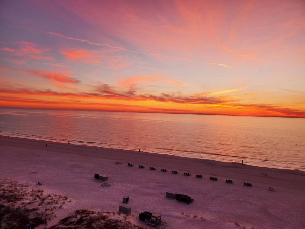Lovely 2 Bedroom Vacation Condo with Great Views