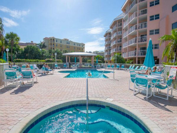 2 Bedroom Condo in St. Pete with water views
