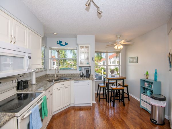 Isla del Sol Golf Course View Two Bedroom Vacation Rental