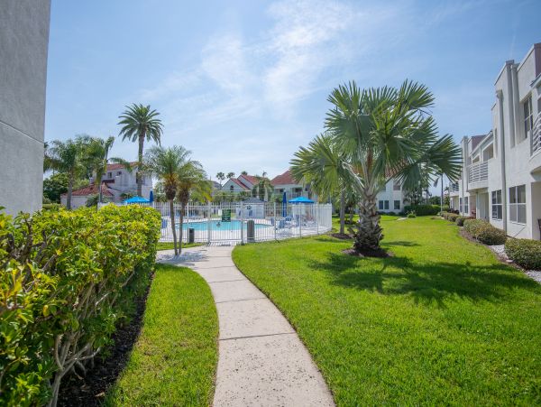Isla del Sol Golf Course View Two Bedroom Vacation Rental