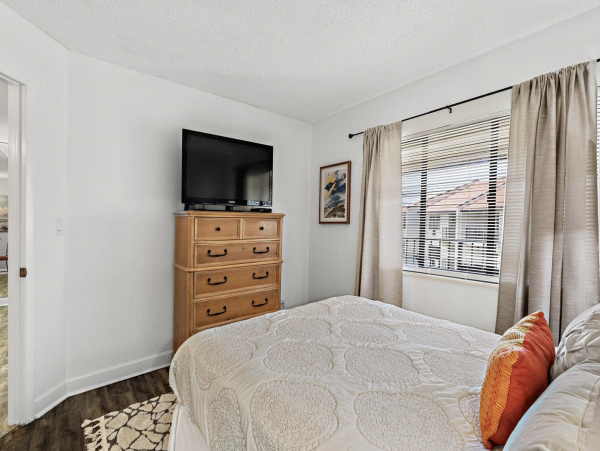 Exceptional Amenities Great Vacation Residence