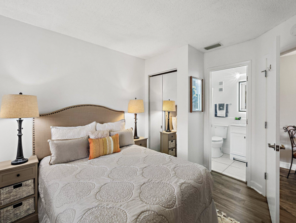 Exceptional Amenities Great Vacation Residence