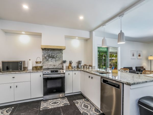 Fort Myers Home with 3 Bedrooms