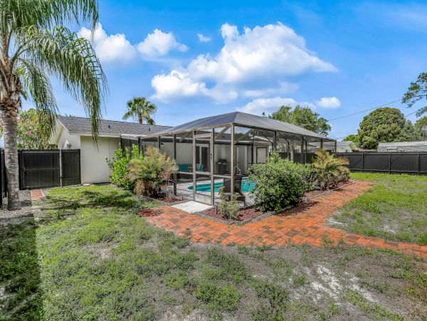 Fort Myers Home with 3 Bedrooms