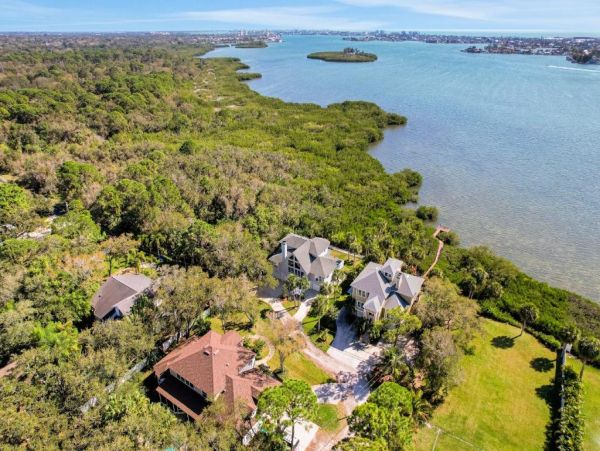 Seminole Vacation Home Four Bedroom Great Views
