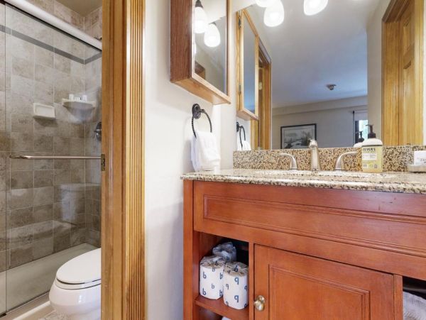 Vail Two-Story Vacation Condo with Great Location