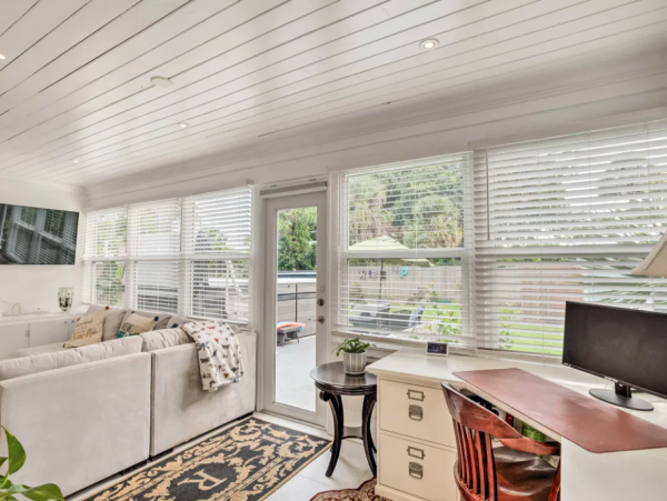 Two Bedroom Bungalow with Shared Backyard Sleeps up to Five Guests