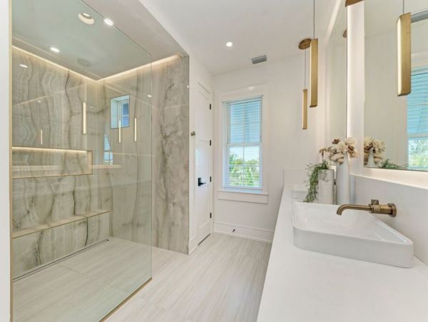 Luxurious Anna Maria Vacation Home with Bay Views, Pool & SPA