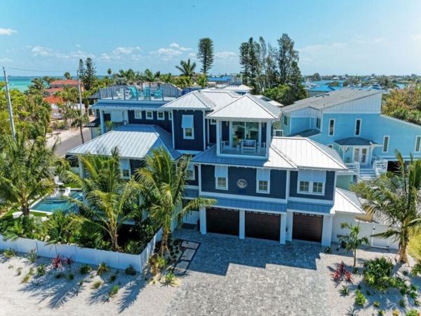 Luxurious Anna Maria Vacation Home with Bay Views, Pool & SPA