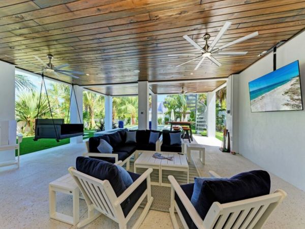 Luxurious Anna Maria Vacation Home with Bay Views, Pool & SPA