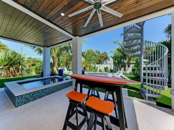Luxurious Anna Maria Vacation Home with Bay Views, Pool & SPA