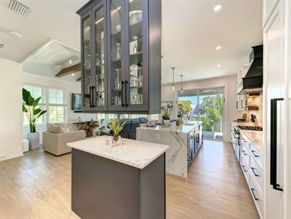 Luxurious Anna Maria Vacation Home with Bay Views, Pool & SPA
