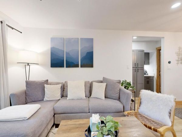 Stylish Vail Condo Two-Bedroom - Your Perfect Mountain Retreat