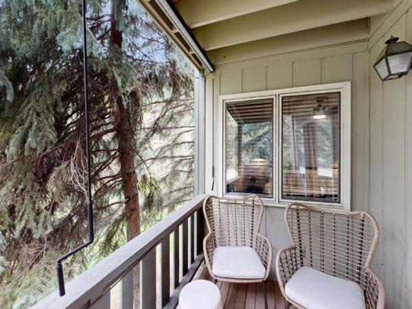Stylish Vail Condo Two-Bedroom - Your Perfect Mountain Retreat