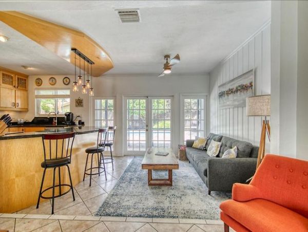 Oakland Park Vacation Home Three Bedroom