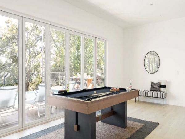 Luxury Sonoma Vacation Home with Infinity Pool Sleeps 10