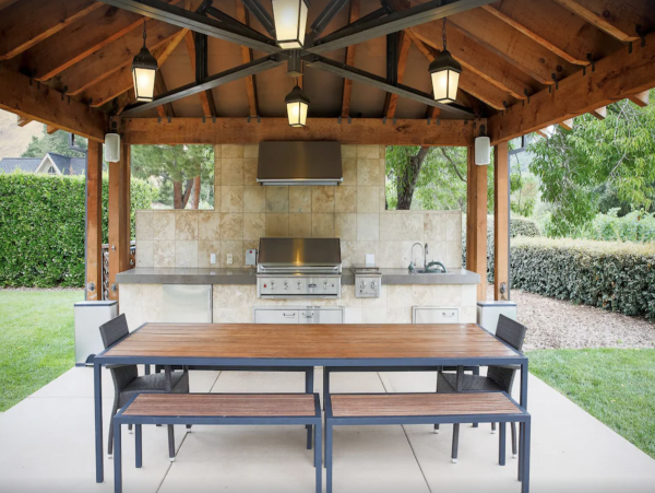 Luxury Napa Valley Vacation Estate with Pool and SPA Sleeps 24