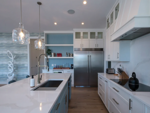 Anna Maria Island Bonus Room Home Heated Pool & Spa