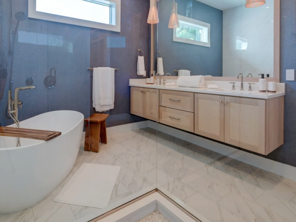 Anna Maria Island Bonus Room Home Heated Pool & Spa