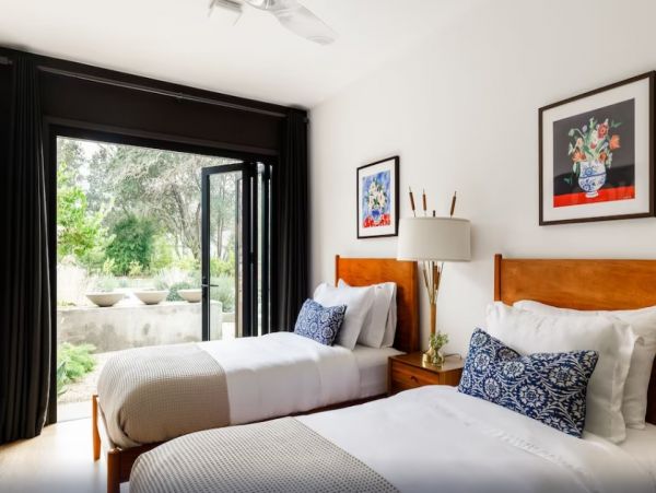 Luxury Sonoma Vacation Home Five Bedroom