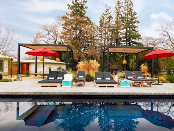 Luxury Sonoma Vacation Home Five Bedroom