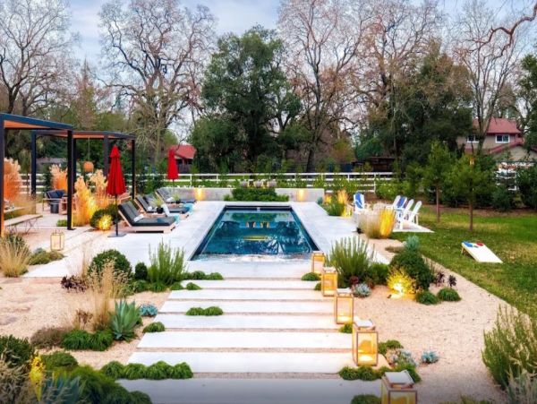 Luxury Sonoma Vacation Home Five Bedroom