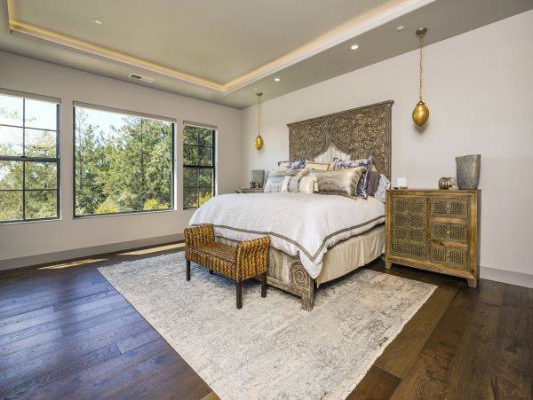 Five Bedroom Posh Vacation Home with Private Pool in Santa Rosa