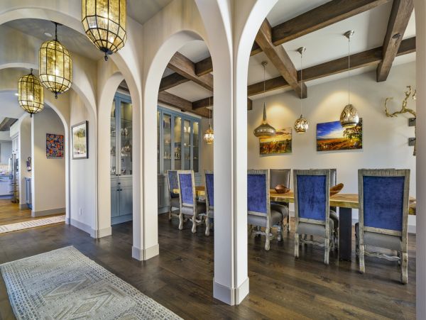 Five Bedroom Posh Vacation Home with Private Pool in Santa Rosa