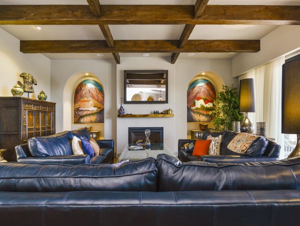Five Bedroom Posh Vacation Home with Private Pool in Santa Rosa
