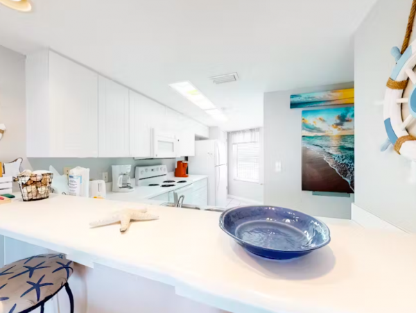 2 Bedroom Condo with Balcony & Partial Gulf View
