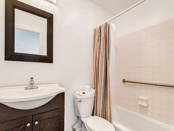 Beachfront Bungalow triplex sleeps 14