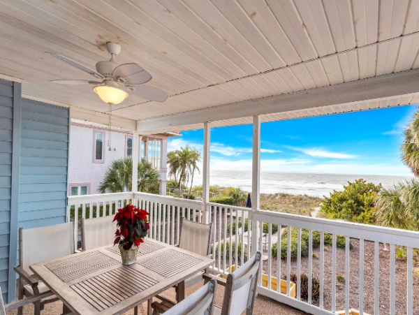 Beachfront Bungalow triplex sleeps 14