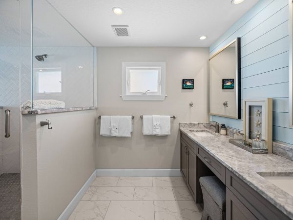 Five Bedroom Beachfront Luxury in Redington Shores