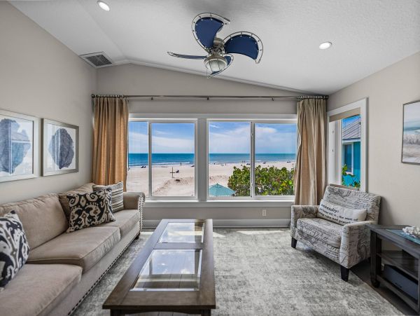 Five Bedroom Beachfront Luxury in Redington Shores