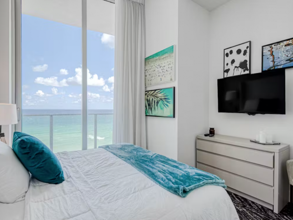 Stunning Ocean Views Apartment