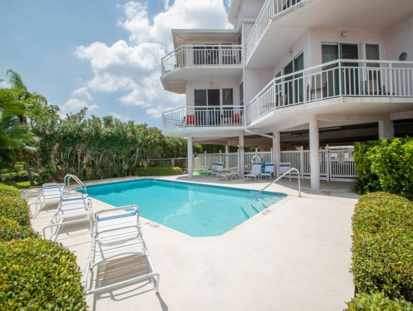 Treasure Island Vacation Condo Two Bedroom
