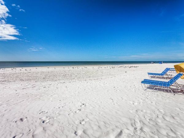 Treasure Island Vacation Condo Two Bedroom