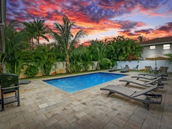 Fort Lauderdale Vacation Home Four Bedroom