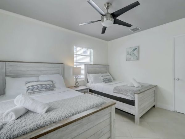Fort Lauderdale Vacation Home Four Bedroom