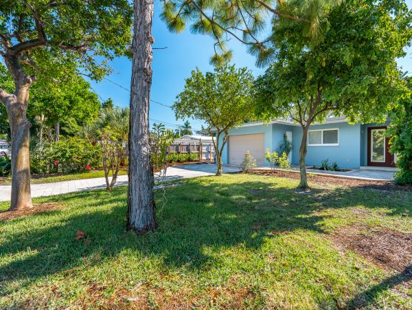 Pompano Beach Vacation Home Four Bedroom