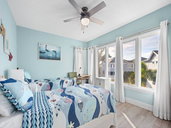 Two Bedroom Vacation Rental in Longboat Key