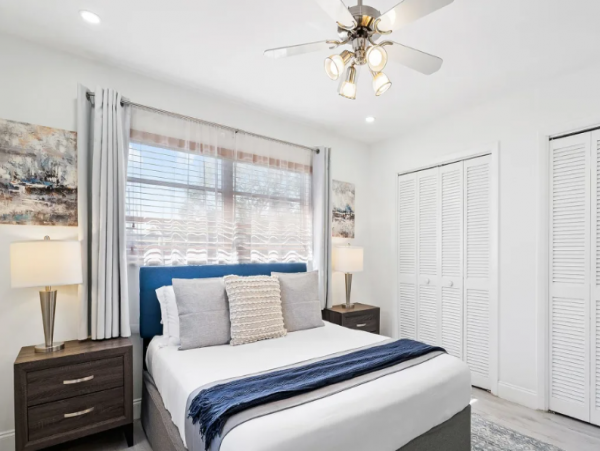 Lovely 4 Bedroom Home with Private Pool in Dania Beach