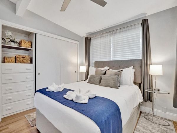 Pompano Beach Vacation Home Fiva Bedroom